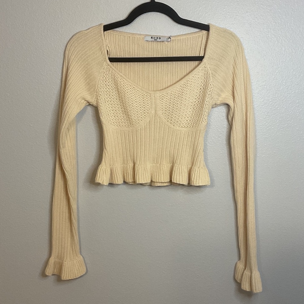 Stylish Cream Knit Crop Top
